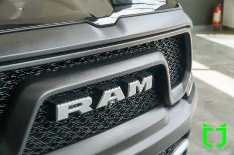 RAM 1500 5.7 V8 REBEL CABINE DUPLA 4X4 AUTOM�TICO, Foto 7