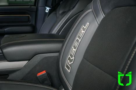 RAM 1500 5.7 V8 REBEL CABINE DUPLA 4X4 AUTOM�TICO, Foto 21