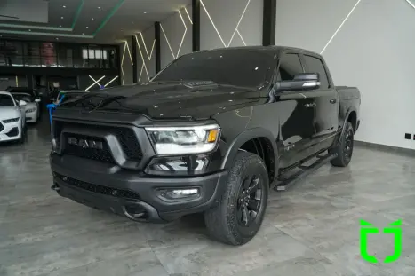 RAM 1500 5.7 V8 REBEL CABINE DUPLA 4X4 AUTOM�TICO, Foto 3