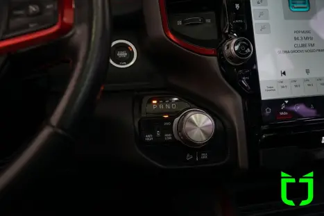 RAM 1500 5.7 V8 REBEL CABINE DUPLA 4X4 AUTOM�TICO, Foto 12