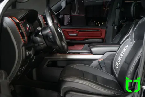 RAM 1500 5.7 V8 REBEL CABINE DUPLA 4X4 AUTOM�TICO, Foto 21