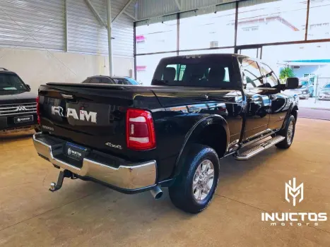 RAM 2500 6.7 I6 24V SLT CABINE DUPLA TURBO DIESEL LARAMIE 4X4 AUTOMÁTICO, Foto 4 RAM 2500 6.7 I6 24V SLT CABINE DUPLA TURBO DIESEL LARAMIE 4X4 AUTOMÁTICO, Foto 4