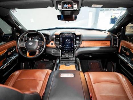 RAM 2500 6.7 I6 24V SLT CABINE DUPLA TURBO DIESEL LARAMIE 4X4 AUTOM�TICO, Foto 17