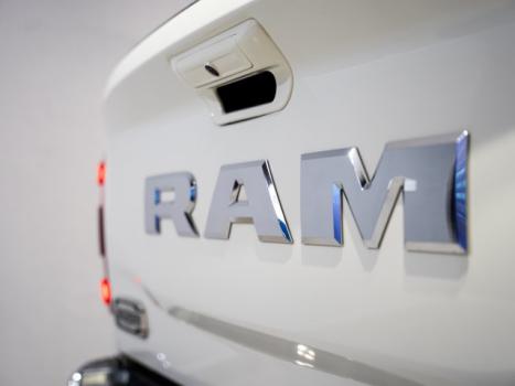 RAM 2500 6.7 I6 24V SLT CABINE DUPLA TURBO DIESEL LARAMIE 4X4 AUTOM�TICO, Foto 22