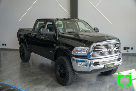 RAM 2500 6.7 I6 24V SLT CABINE DUPLA TURBO DIESEL LARAMIE 4X4 AUTOM�TICO, Foto 1