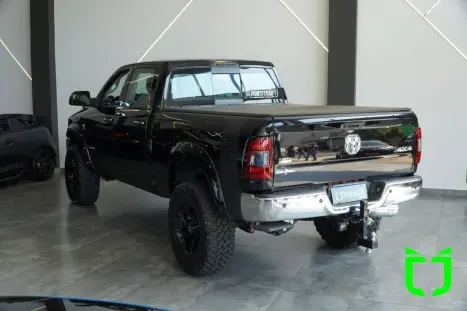 RAM 2500 6.7 I6 24V SLT CABINE DUPLA TURBO DIESEL LARAMIE 4X4 AUTOM�TICO, Foto 4