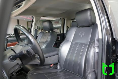 RAM 2500 6.7 I6 24V SLT CABINE DUPLA TURBO DIESEL LARAMIE 4X4 AUTOM�TICO, Foto 28