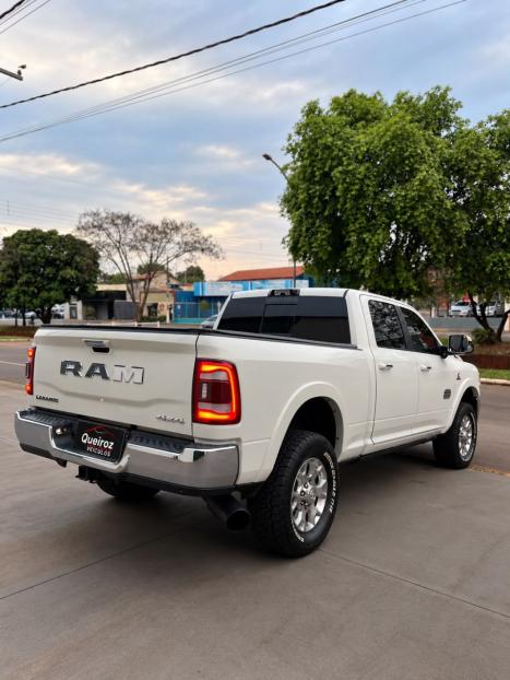 RAM 2500 6.7 I6 24V SLT CABINE DUPLA TURBO DIESEL LARAMIE 4X4 AUTOMÁTICO, Foto 9