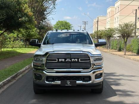 RAM 2500 6.7 I6 24V SLT CABINE DUPLA TURBO DIESEL LARAMIE 4X4 AUTOMÁTICO, Foto 2