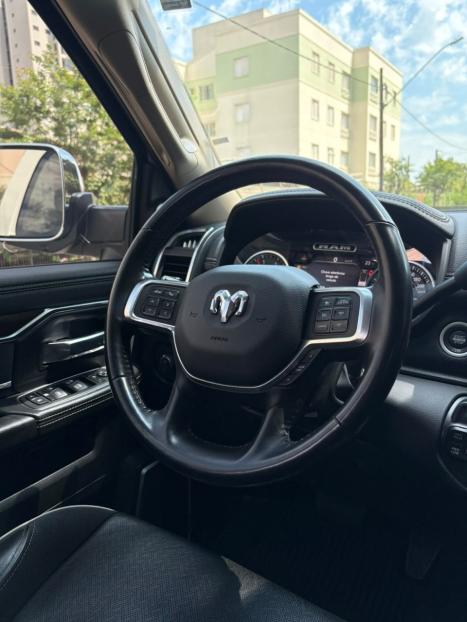 RAM 2500 6.7 I6 24V SLT CABINE DUPLA TURBO DIESEL LARAMIE 4X4 AUTOMÁTICO, Foto 7