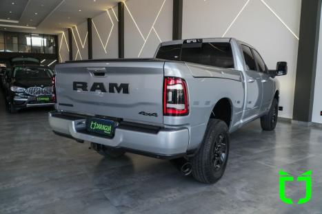 RAM 2500 6.7 I6 24V SLT CABINE DUPLA TURBO DIESEL NIGHT EDITION 4X4 AUTOMÁTICO, Foto 6