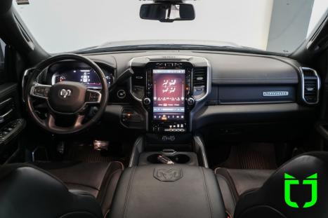 RAM 2500 6.7 I6 24V SLT CABINE DUPLA TURBO DIESEL NIGHT EDITION 4X4 AUTOMÁTICO, Foto 22