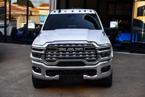 RAM 3500 6.7 I6 LIMITED LONG HORN CABINE DUPLA 4X4 TURBO DIESEL AUTOM�TICO, Foto 2