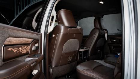 RAM 3500 6.7 I6 LIMITED LONG HORN CABINE DUPLA 4X4 TURBO DIESEL AUTOM�TICO, Foto 18