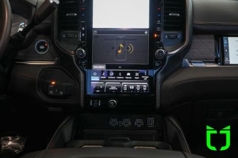 RAM 3500 6.7 I6 LIMITED LONG HORN CABINE DUPLA 4X4 TURBO DIESEL AUTOM�TICO, Foto 10