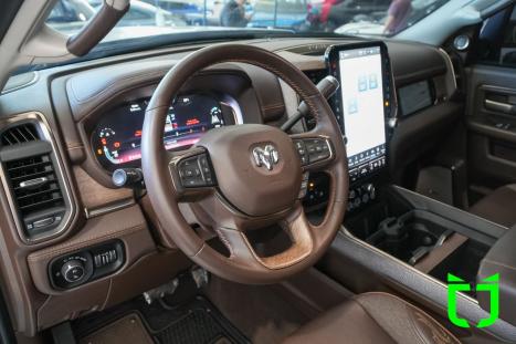 RAM 3500 6.7 I6 LIMITED LONG HORN CABINE DUPLA 4X4 TURBO DIESEL AUTOM�TICO, Foto 17