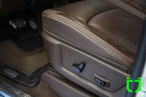 RAM 3500 6.7 I6 LIMITED LONG HORN CABINE DUPLA 4X4 TURBO DIESEL AUTOM�TICO, Foto 28