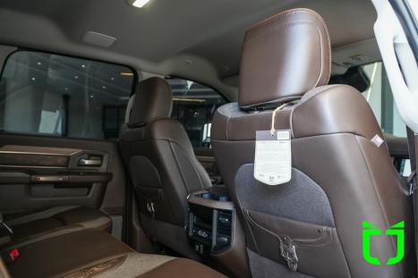 RAM 3500 6.7 I6 LIMITED LONG HORN CABINE DUPLA 4X4 TURBO DIESEL AUTOM�TICO, Foto 31