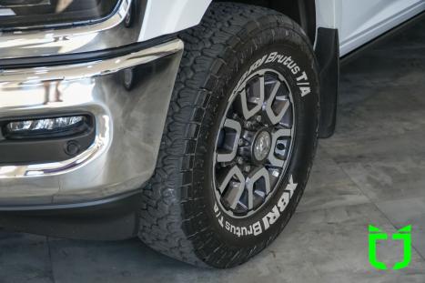 RAM 3500 6.7 I6 LIMITED LONG HORN CABINE DUPLA 4X4 TURBO DIESEL AUTOM�TICO, Foto 37