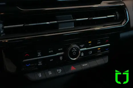 RAM Rampage 2.0 4P HURRICANE 4 TURBO LARAMIE 4X4 AUTOM�TICO, Foto 14