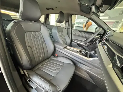 RENAULT Boreal 1.3 16V 4P TCE EVOLUTION TURBO EDC AUTOM�TICO, Foto 11