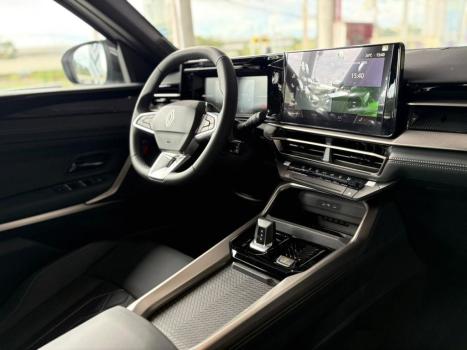 RENAULT Boreal 1.3 16V 4P TCE EVOLUTION TURBO EDC AUTOM�TICO, Foto 7