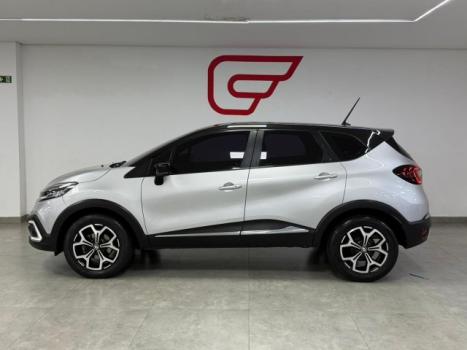 RENAULT Captur 1.3 16V 4P FLEX TCE ICONIC TURBO X-TRONIC AUTOM�TICO CVT, Foto 4