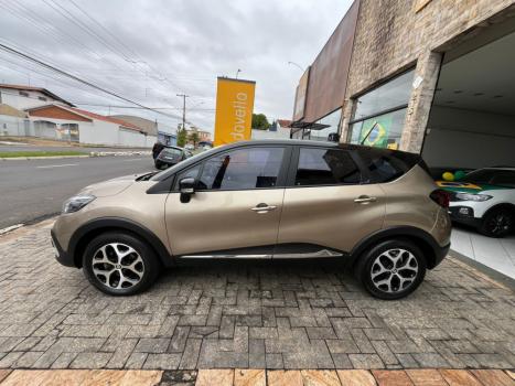 RENAULT Captur 1.3 16V 4P FLEX TCE INTENSE TURBO X-TRONIC AUTOM�TICO CVT, Foto 3