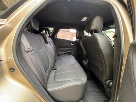 RENAULT Captur 1.3 16V 4P FLEX TCE INTENSE TURBO X-TRONIC AUTOM�TICO CVT, Foto 7