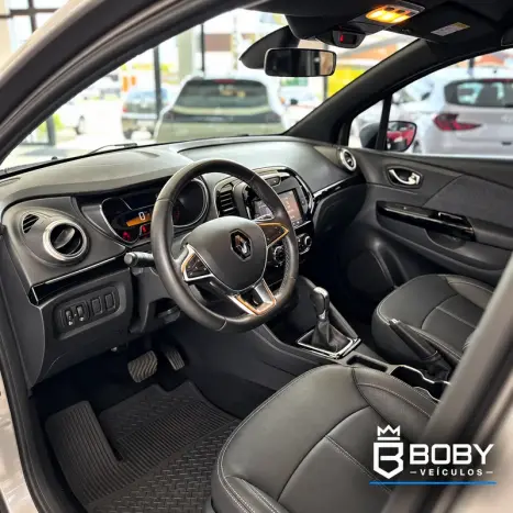 RENAULT Captur 1.3 16V 4P FLEX TCE INTENSE TURBO X-TRONIC AUTOMÁTICO CVT, Foto 12