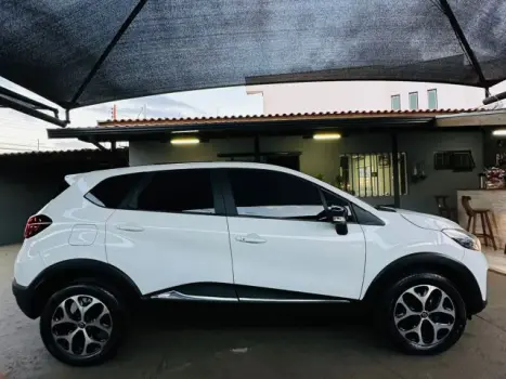 RENAULT Captur 1.6 16V 4P FLEX SCE INTENSE X-TRONIC CVT, Foto 17