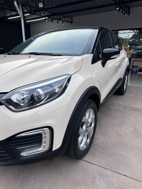 RENAULT Captur 1.6 16V 4P FLEX SCE LIFE X-TRONIC CVT, Foto 4