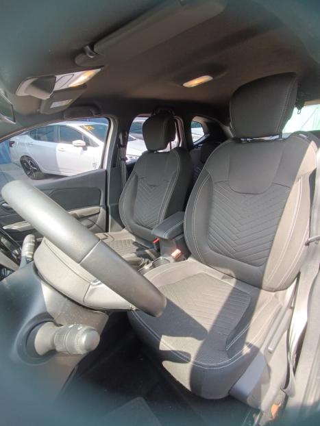 RENAULT Captur 1.6 16V 4P FLEX SCE LIFE X-TRONIC CVT, Foto 19