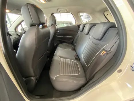 RENAULT Captur 2.0 16V 4P FLEX INTENSE AUTOMÁTICO, Foto 12 RENAULT Captur 2.0 16V 4P FLEX INTENSE AUTOMÁTICO, Foto 12
