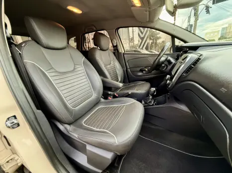 RENAULT Captur 2.0 16V 4P FLEX INTENSE AUTOM�TICO, Foto 10