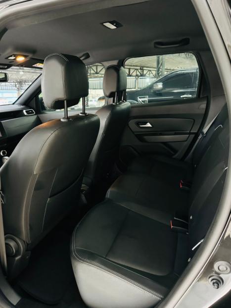 RENAULT Duster 1.3 16V 4P ICONIC TURBO TCe AUTOMÁTICO CVT, Foto 4 RENAULT Duster 1.3 16V 4P ICONIC TURBO TCe AUTOMÁTICO CVT, Foto 4