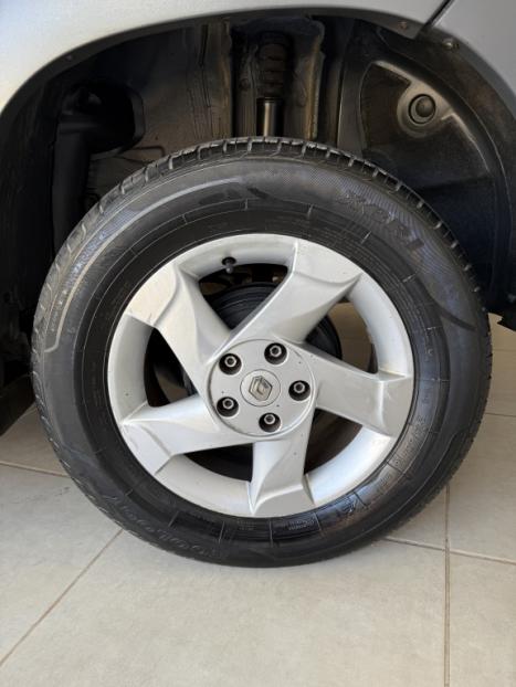 RENAULT Duster 1.6 16V 4P FLEX DYNAMIQUE, Foto 4