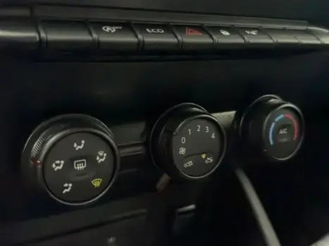 RENAULT Duster 1.6 16V 4P FLEX SCE INTENSE X-TRONIC AUTOM�TICO, Foto 12