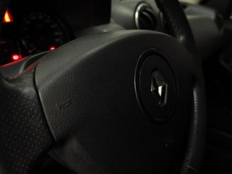 RENAULT Duster 2.0 16V 4P FLEX DYNAMIQUE AUTOM�TICO, Foto 9