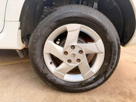 RENAULT Duster 2.0 16V 4P FLEX DYNAMIQUE AUTOM�TICO, Foto 7
