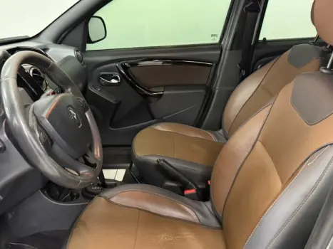 RENAULT Duster 2.0 16V 4P FLEX DYNAMIQUE AUTOM�TICO, Foto 5