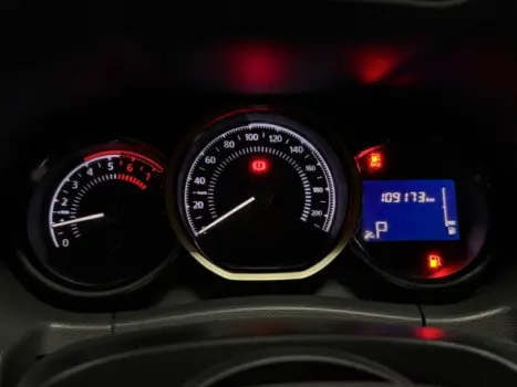 RENAULT Duster 2.0 16V 4P FLEX DYNAMIQUE AUTOM�TICO, Foto 10