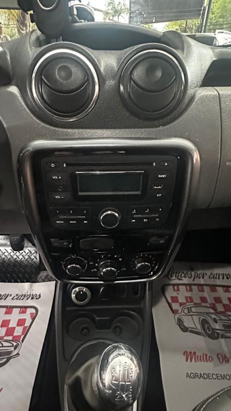 RENAULT Duster 2.0 16V 4P FLEX DAKAR 4X4, Foto 6
