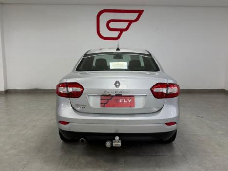 RENAULT Fluence 2.0 16V 4P FLEX DYNAMIQUE PLUS AUTOM�TICO, Foto 16