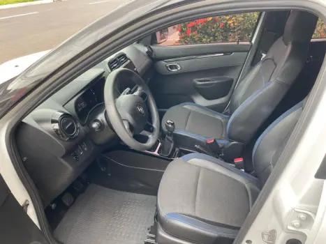 RENAULT Kwid 1.0 12V 4P SCE FLEX INTENSE, Foto 5