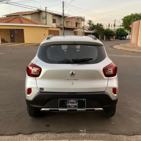 RENAULT Kwid 1.0 12V 4P SCE FLEX OUTSIDER, Foto 3 RENAULT Kwid 1.0 12V 4P SCE FLEX OUTSIDER, Foto 3