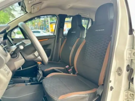 RENAULT Kwid 1.0 12V 4P SCE FLEX OUTSIDER, Foto 6