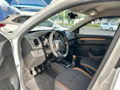 RENAULT Kwid 1.0 12V 4P SCE FLEX OUTSIDER, Foto 7