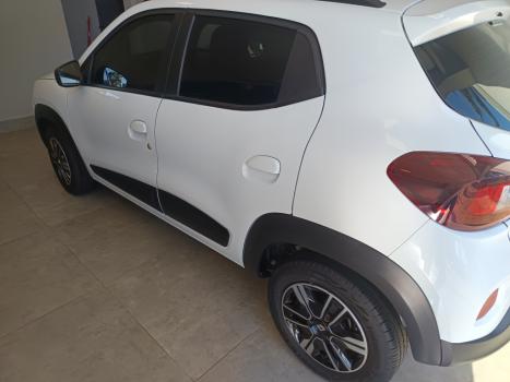 RENAULT Kwid 1.0 12V 4P SCE FLEX INTENSE, Foto 7