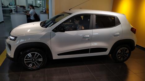 RENAULT Kwid 1.0 12V 4P SCE FLEX INTENSE, Foto 8